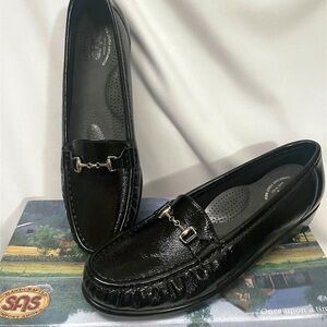 SAS Metro P Black Slip-on Patent Leather Driving Moccasins